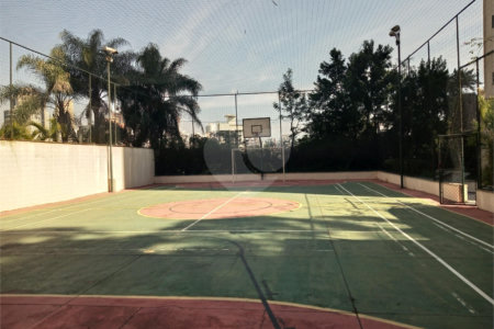 Apartamento à venda com 3 suítes em Vila Suzana, São Paulo, SP