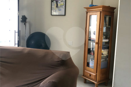 Sobrado à venda com 6 quartos em Vila Santo Estéfano, São Paulo, SP