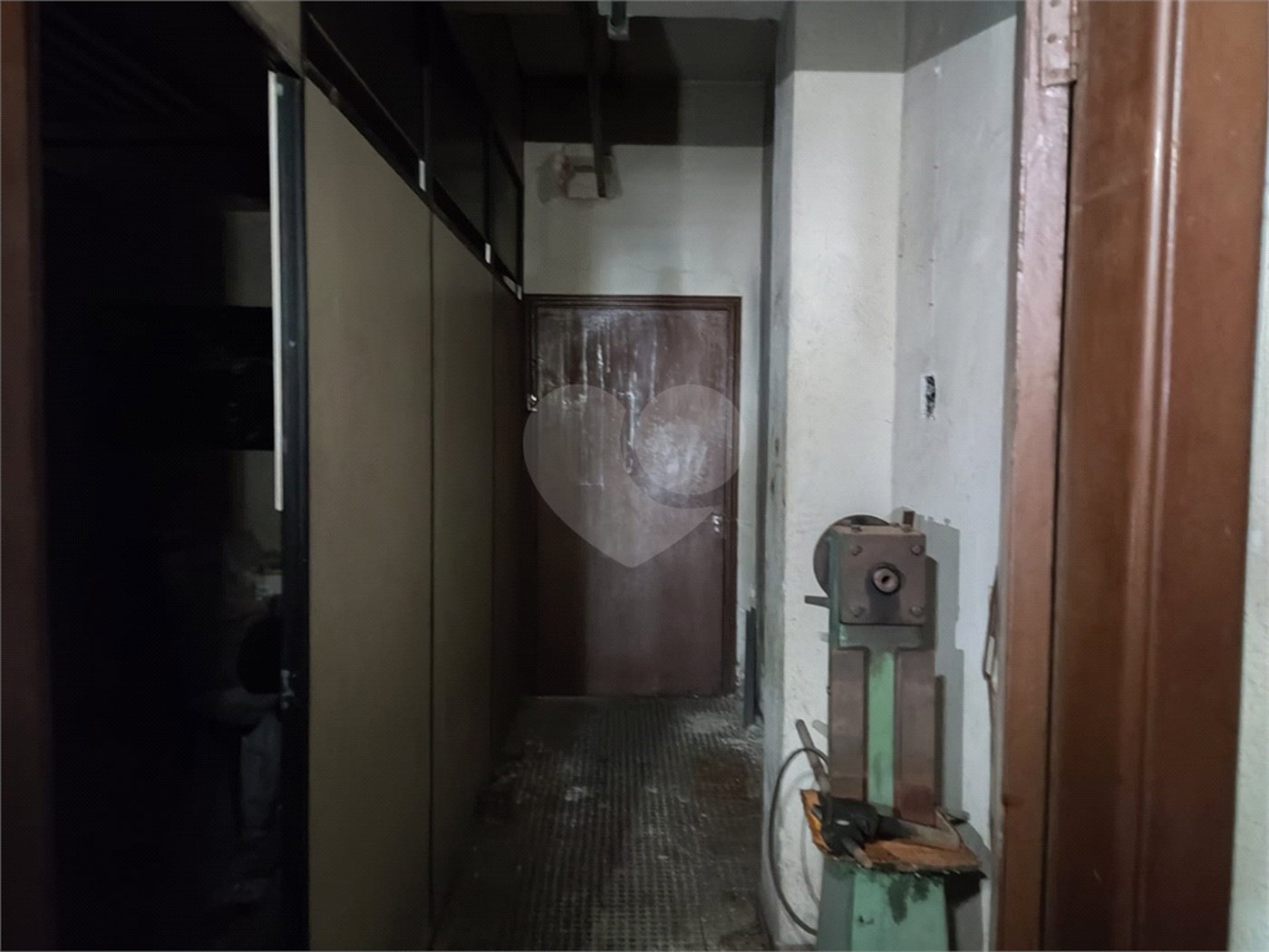 Casa à venda com 4 quartos em Vila Anastácio, São Paulo, SP