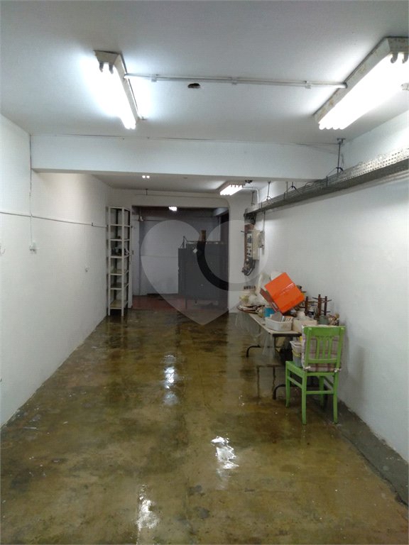 Casa à venda ou para alugar com 5 quartos, sendo 3 suítes, em Cambuci, São Paulo, SP