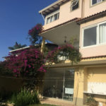 Casa à venda com 5 quartos, sendo 4 suítes, no condomínio Jardim Vitória Régia, São Paulo - SP