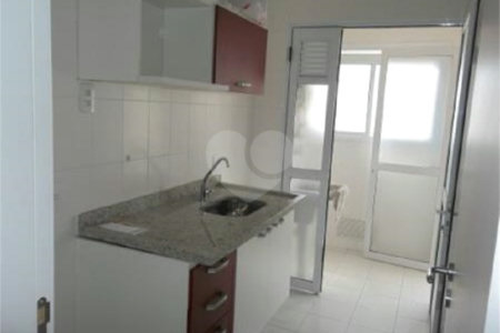 Apartamento à venda com 2 quartos, sendo 1 suíte, em Vila Gumercindo, São Paulo, SP