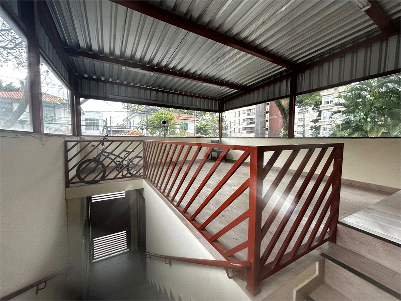 Sobrado à venda ou para alugar com 3 quartos em Higienópolis, São Paulo, SP