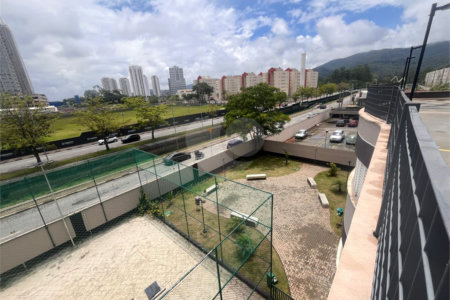 Apartamento à venda com 2 quartos, sendo 1 suíte,  em Loteamento Mogilar, Mogi das Cruzes, SP