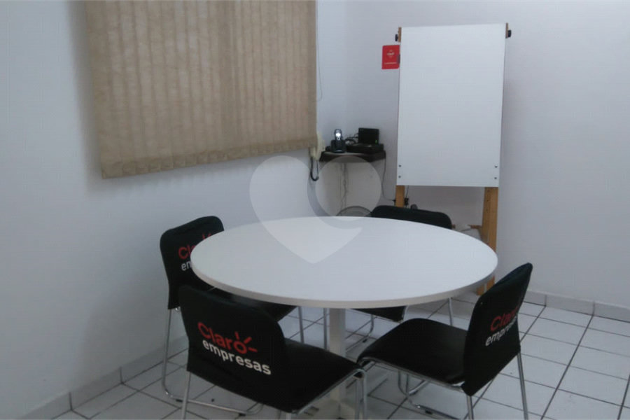 Prédio à venda com 3 quartos em Santana, São Paulo, SP