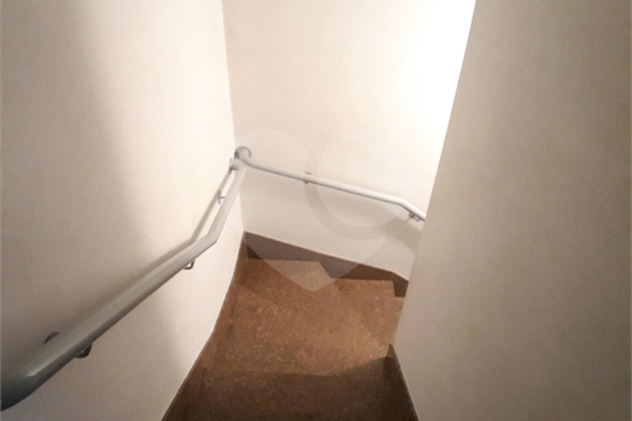 Sobrado à venda com 4 quartos, sendo 2 suítes, em Santana, São Paulo, SP
