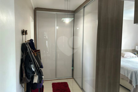 Apartamento à venda com 3 suítes em Jardim Marajoara, São Paulo, SP
