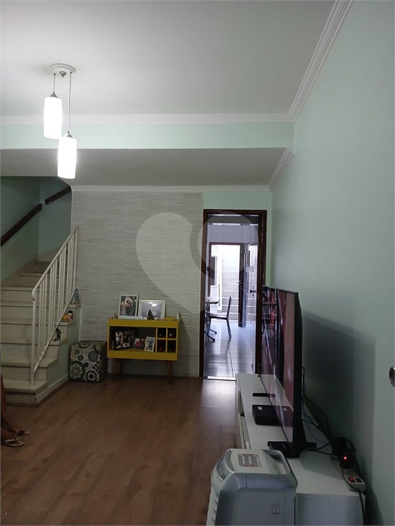 Sobrado à venda com 3 quartos, sendo 1 suíte, em Jardim Humaitá, São Paulo, SP
