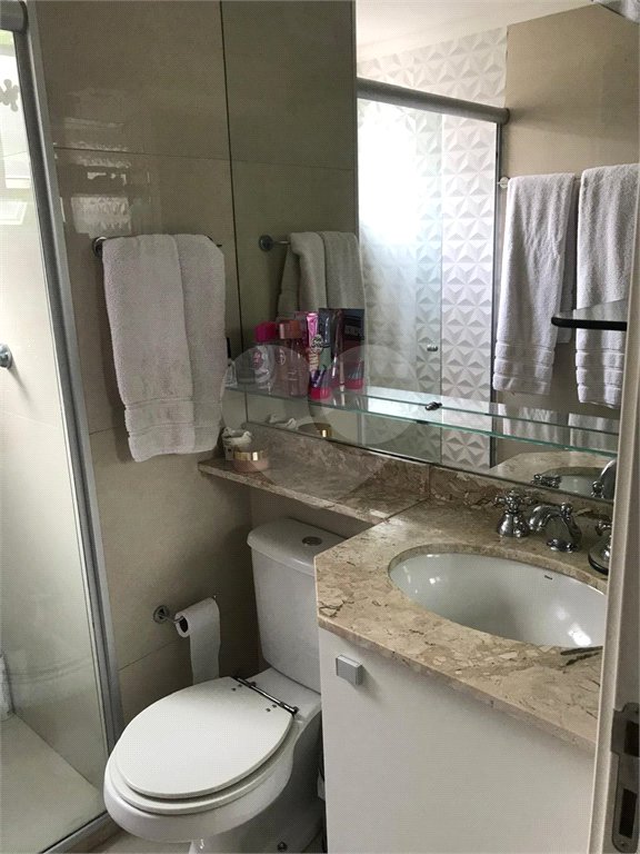 Apartamento à venda com 3 quartos, sendo 1 suíte,  em Lar São Paulo, São Paulo, SP