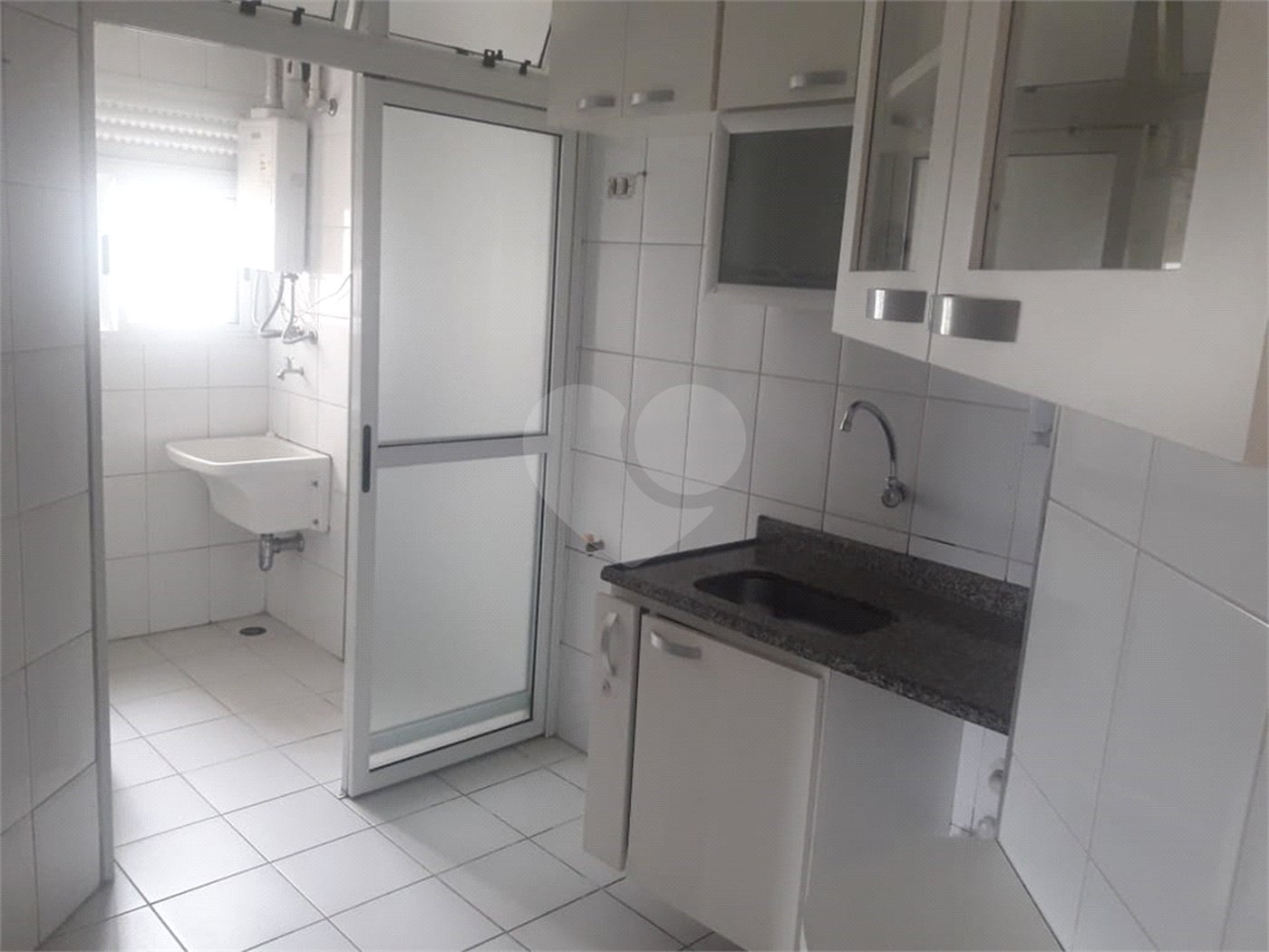 Apartamento à venda com 3 quartos, sendo 1 suíte,  em Parada Inglesa, São Paulo, SP