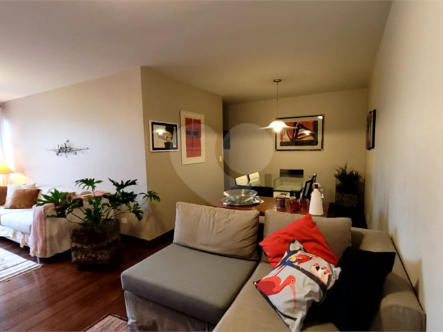 Apartamento à venda com 3 quartos, sendo 1 suíte,  em Planalto Paulista, São Paulo, SP