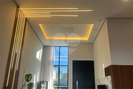 Casa à venda com 3 suítes no condomínio Carmen Blanco, Sorocaba - SP
