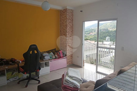 Casa à venda com 4 quartos, sendo 3 suítes, no condomínio Refúgio do Sauá I, Atibaia - SP