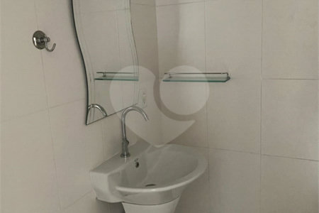 Apartamento à venda com 3 quartos, sendo 1 suíte, em Santa Teresinha, São Paulo, SP