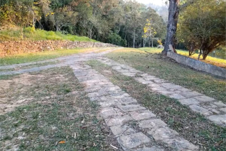 Sítio à venda com 6 quartos, sendo 1 suíte, no Centro (são João Novo), São Roque, SP