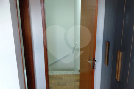 Casa à venda com 2 suítes no condomínio Residencial Guilhen, São Paulo - SP