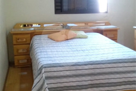 Sobrado à venda com 4 suítes em Vila Carrão, São Paulo, SP