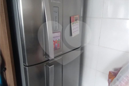 Apartamento à venda com 2 quartos em Conjunto Residencial Irai, Suzano, SP