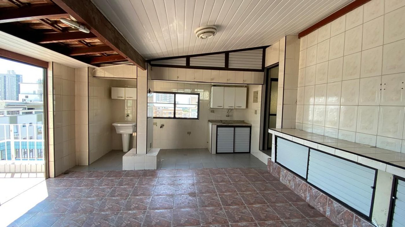 Cobertura com 4 dormitórios à venda, 400 m² por R$ 2.580.000,00 - Ponta da Praia - Santos/SP