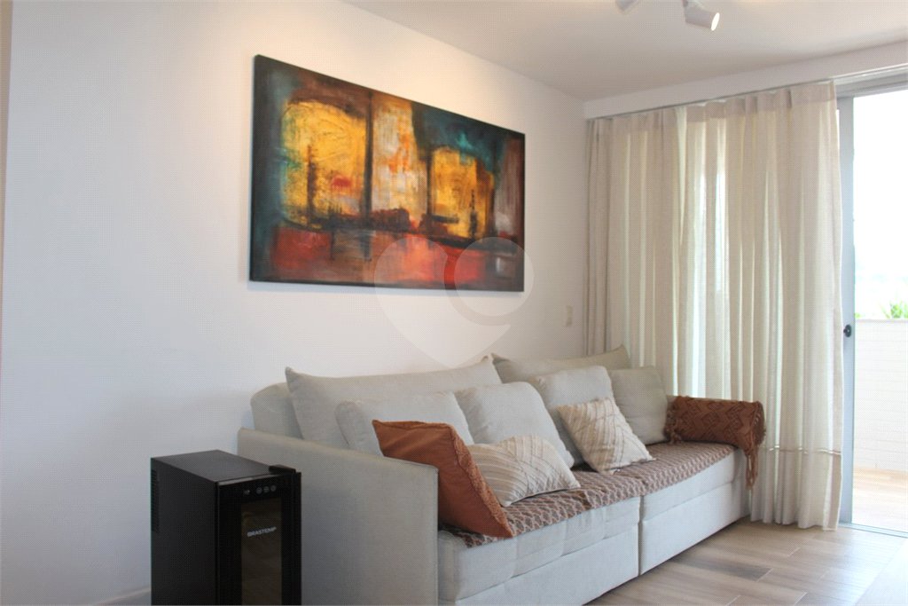 Apartamento à venda com 3 quartos, sendo 1 suíte,  em Botafogo, Rio de Janeiro, RJ
