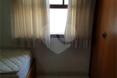 Sobrado à venda com 3 quartos, sendo 1 suíte,  em Jardim Olympia, São Paulo, SP