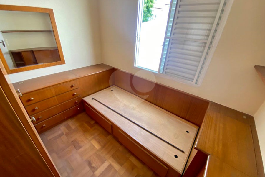 Sobrado à venda com 3 quartos em Freguesia do Ó, São Paulo, SP