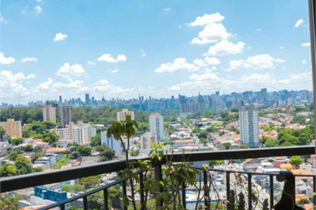 Apartamento à venda com 3 quartos, sendo 1 suíte,  em Vila Gomes, São Paulo, SP