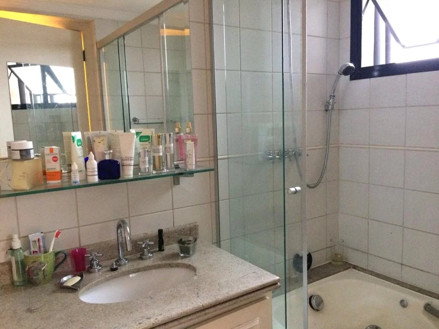 Apartamento à venda com 3 suítes em Vila Suzana, São Paulo, SP