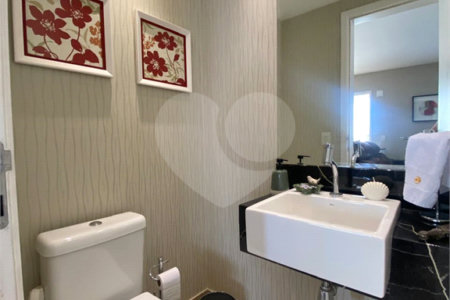 Apartamento à venda com 3 suítes em Vila Gomes Cardim, São Paulo, SP
