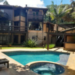 Casa à venda com 4 quartos, sendo 2 suítes, no condomínio Cantareira, Mairiporã - SP