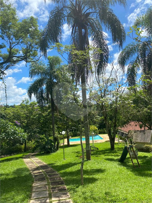 Sítio à venda com 4 quartos, sendo 3 suítes, em Aguas de Igaratá, Igaratá, SP