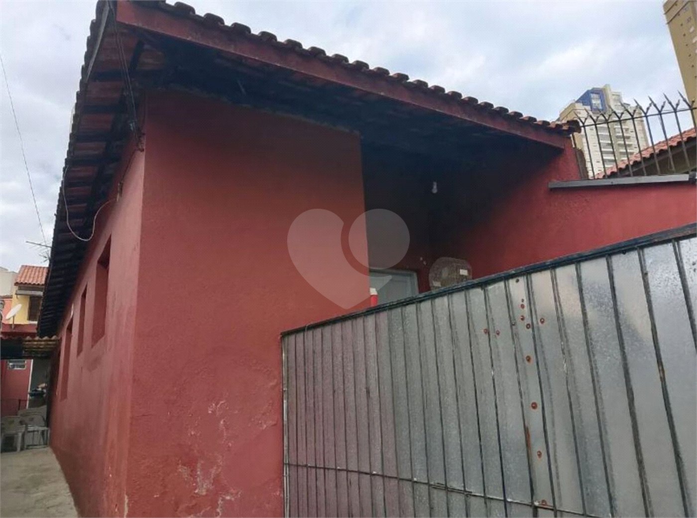 Sobrado à venda com 3 quartos, sendo 1 suíte,  em Vila Firmiano Pinto, São Paulo, SP
