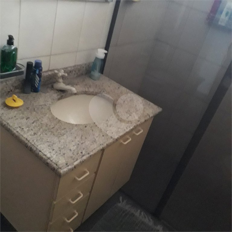 Sobrado à venda com 3 quartos em Jardim Oriental, São Paulo, SP
