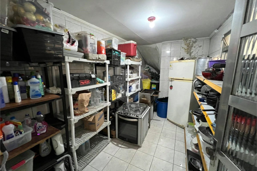 Casa à venda com 2 quartos em Parada Inglesa, São Paulo, SP