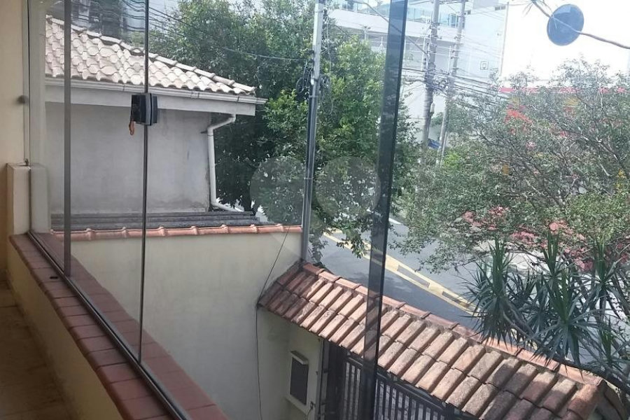 Sobrado à venda com 3 quartos, sendo 1 suíte, em Santa Terezinha, São Paulo, SP