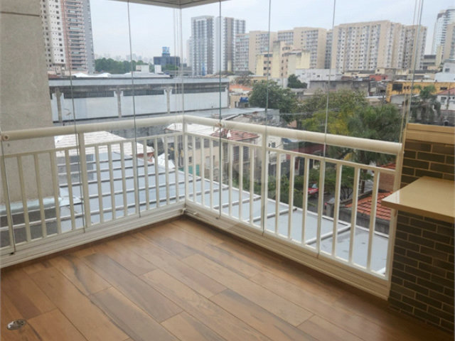 Apartamento à venda com 3 quartos, sendo 1 suíte,  em Barra Funda, São Paulo, SP