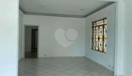 Casa à venda com 3 quartos em Jardim Guanabara, Campinas, SP
