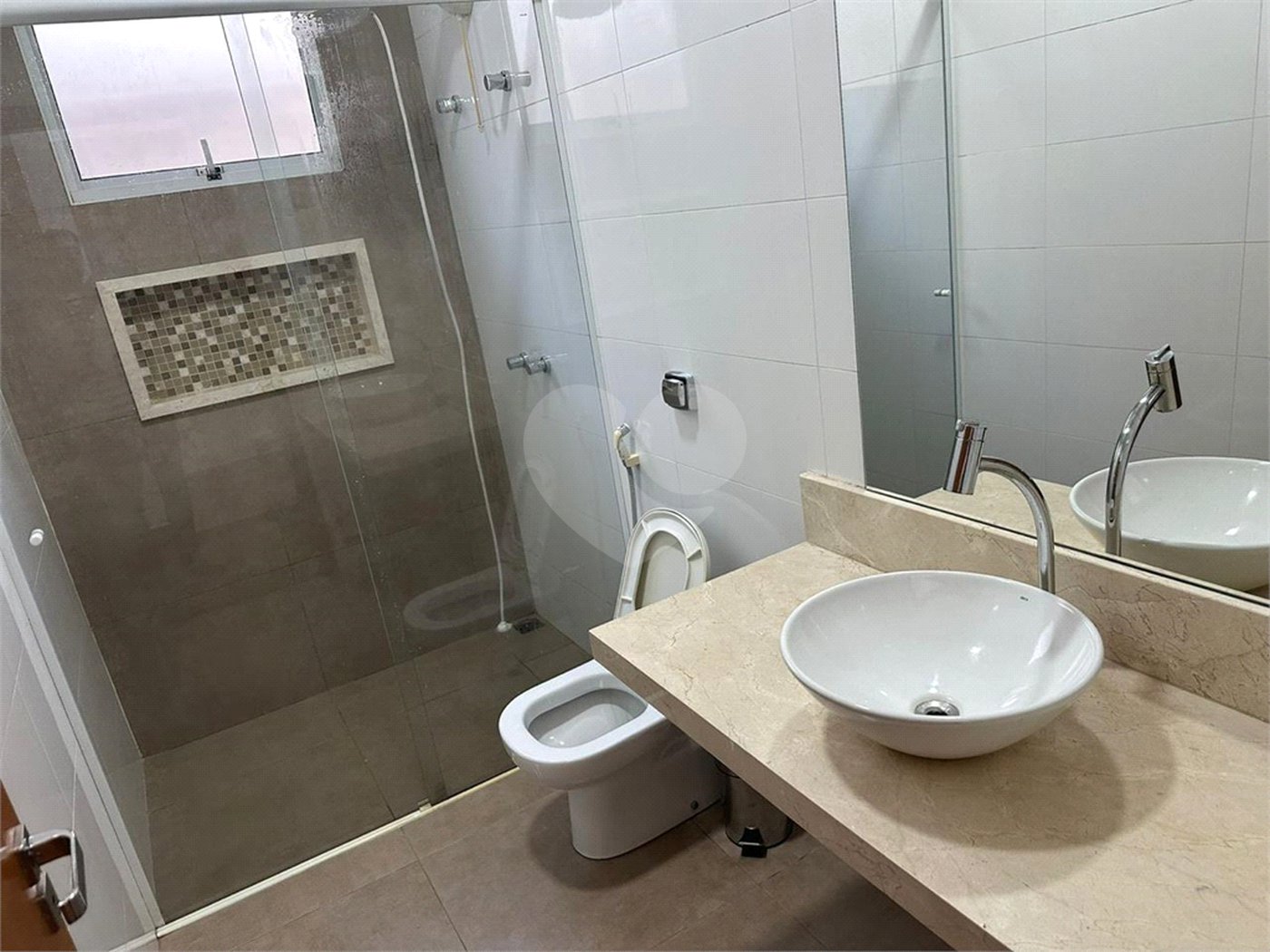 Casa à venda com 2 quartos, sendo 1 suíte, no condomínio Residencia Valencia - Ilha Turia, Ribeirão Preto - SP