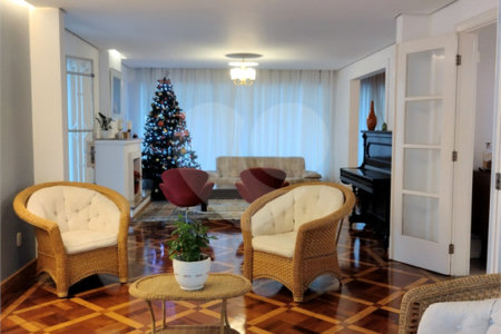 Sobrado à venda com 3 quartos, sendo 1 suíte, em Jardim São Paulo(zona Norte), São Paulo, SP