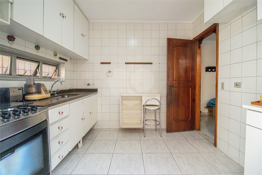 Sobrado à venda com 3 quartos, sendo 1 suíte,  em Brooklin Velho, São Paulo, SP