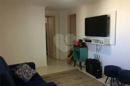 Apartamento à venda com 3 suítes em Vila Suzana, São Paulo, SP