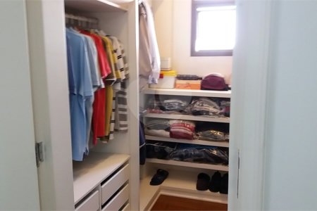 Apartamento à venda com 3 suítes em Santana, São Paulo, SP