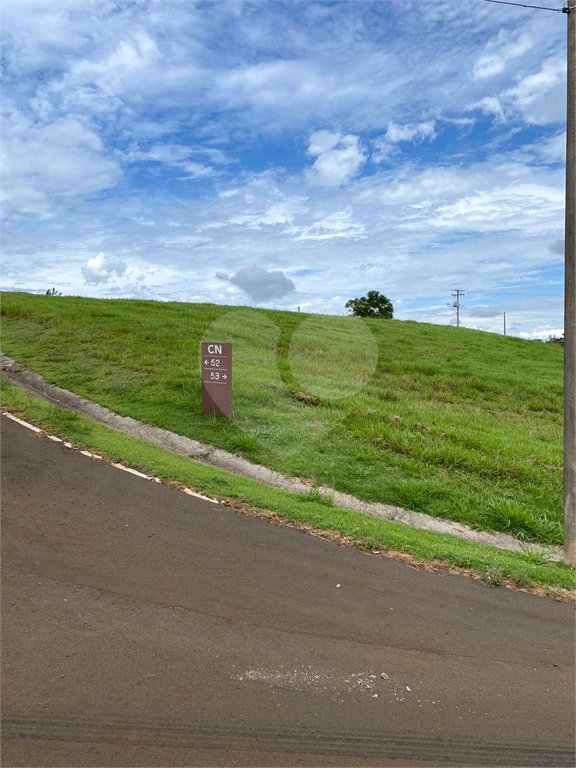 Terreno à venda no condomínio Ninho Verde II, Pardinho - SP