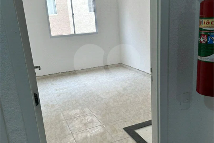Apartamento à venda com 2 quartos em Tremembé, São Paulo, SP
