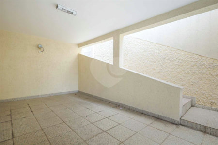 Casa Térrea à venda com 3 quartos, sendo 1 suíte, em Cidade Vargas, São Paulo, SP