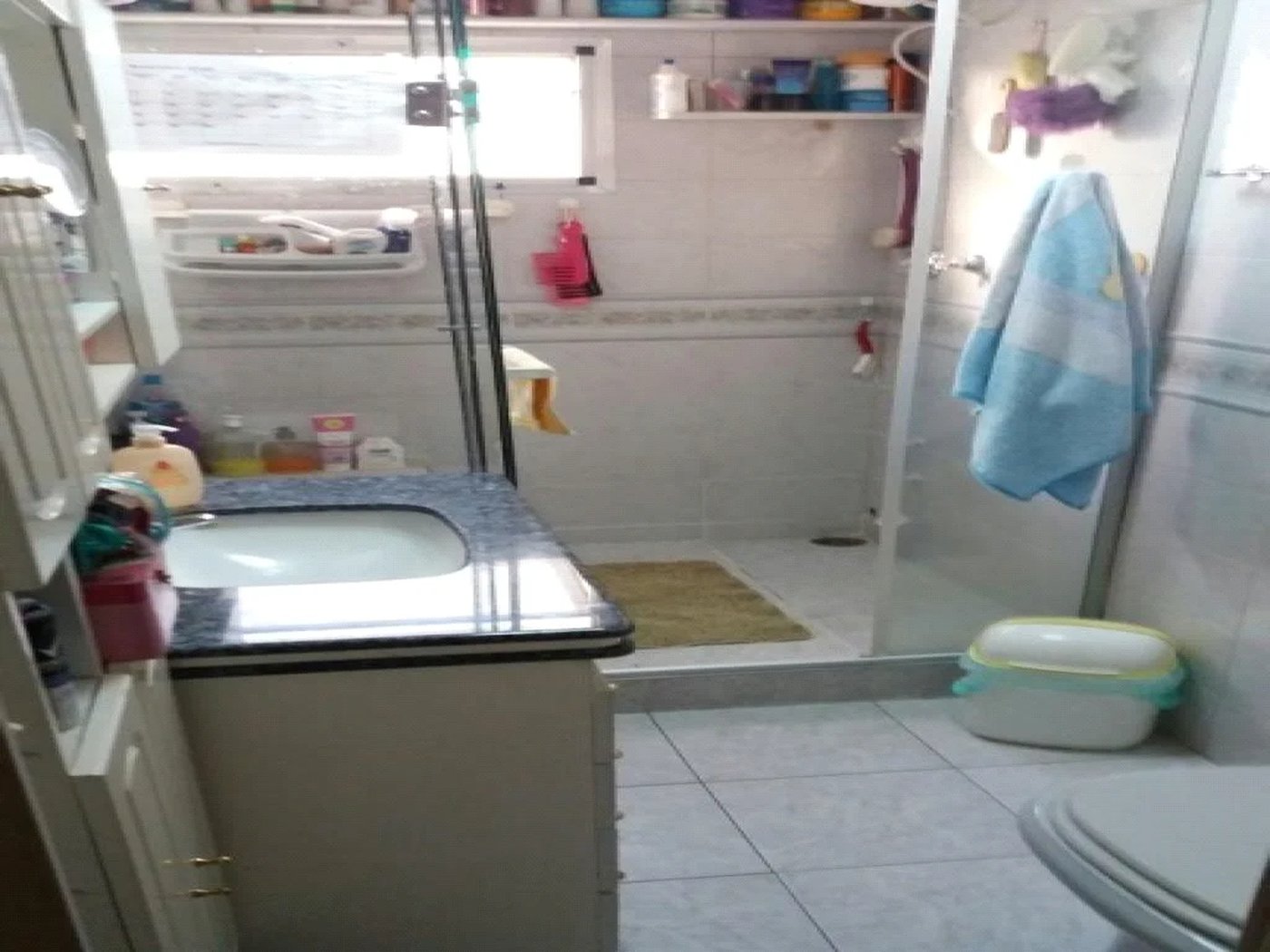 Casa à venda com 3 quartos, sendo 1 suíte,  no condomínio Alameda do Eucaliptos, São Paulo - SP