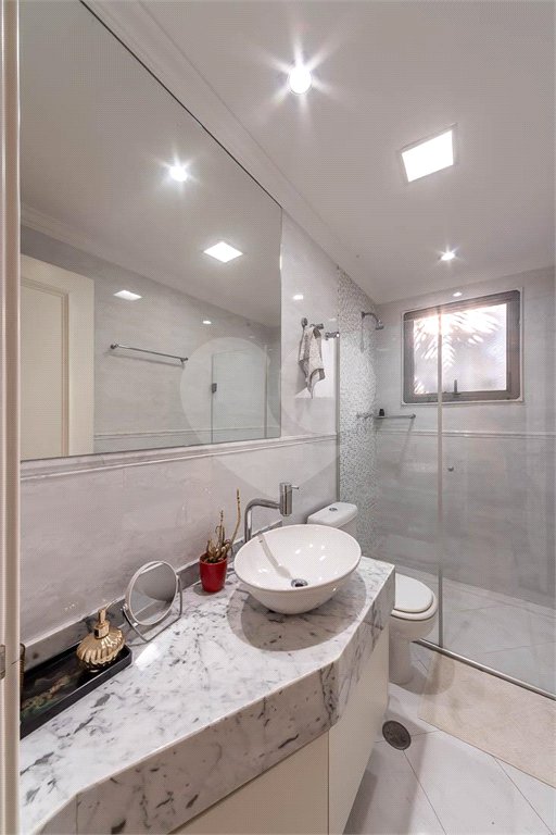 Casa à venda com 4 suítes no condomínio Ville Bosqueé, São Paulo - SP