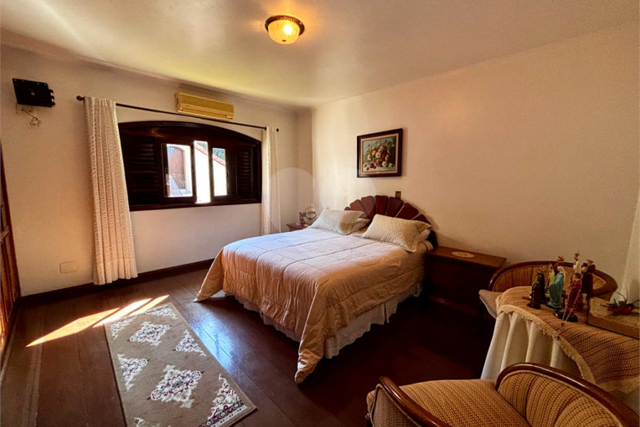 Sobrado à venda ou para alugar com 4 quartos, sendo 2 suítes, em Jardim Franca, São Paulo, SP