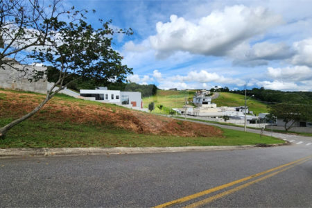 Terreno à venda no condomínio Santa Isabel I, Louveira - SP