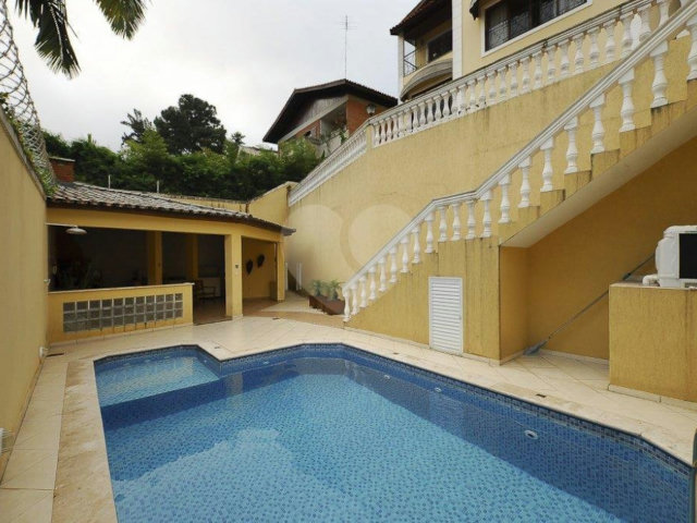 Casa à venda com 5 suítes em Jardim Marajoara, São Paulo, SP